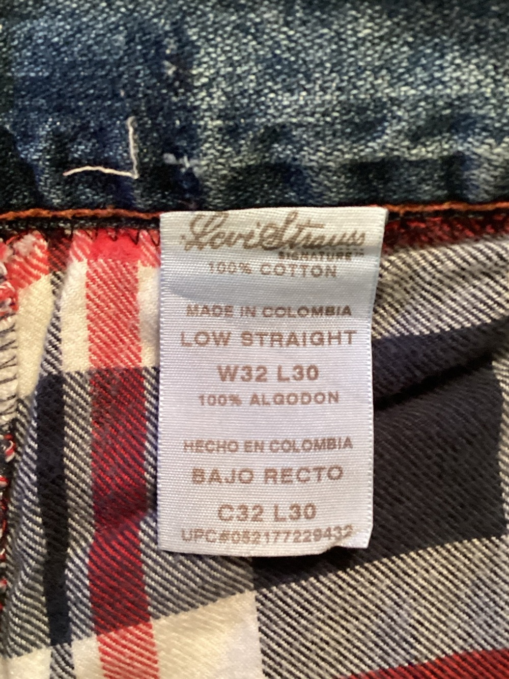 Levi Plaid-Panel Skinny Signiture Jeans in Blue Denim - Picture 5 of 5